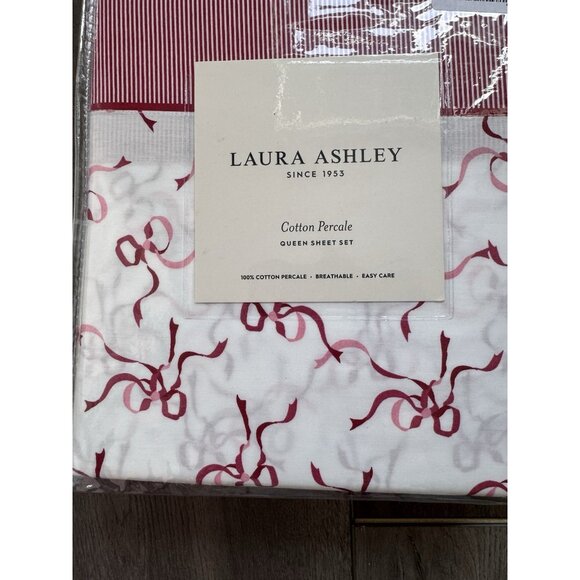 NWT Laura Ashley QUEEN Sheet Set TRAILING BOWS STRIPED HEM Red White Cotton - Picture 2 of 7